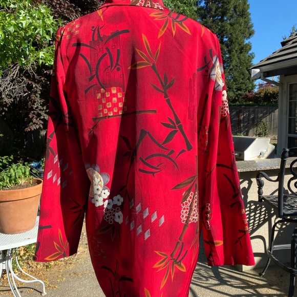 Asian Themed Long Jacket - Picture 8 of 12
